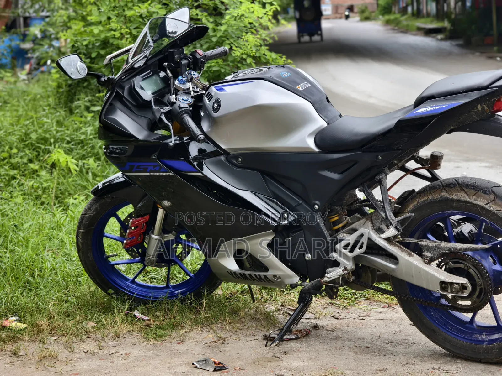 ইয়ামাহা আর১৫এম ২০২৪ সিলভার