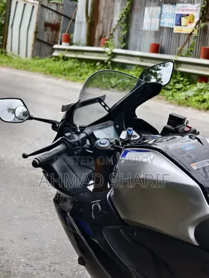 ইয়ামাহা আর১৫এম ২০২৪ সিলভার