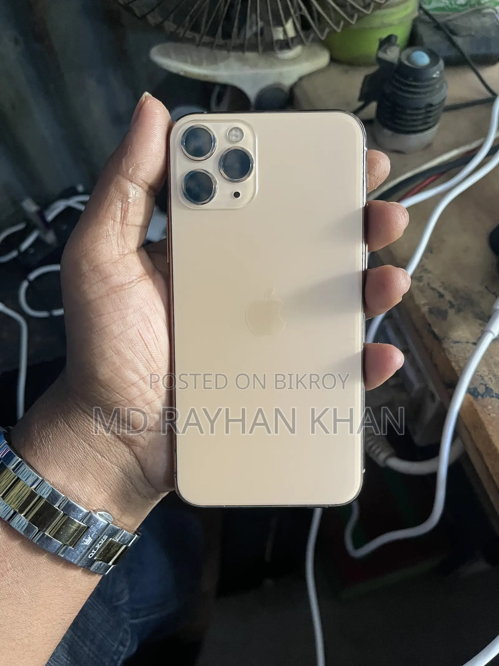 অ্যাপল আইফোন ১১ প্রো ৬৪ জিবি গোল্ড