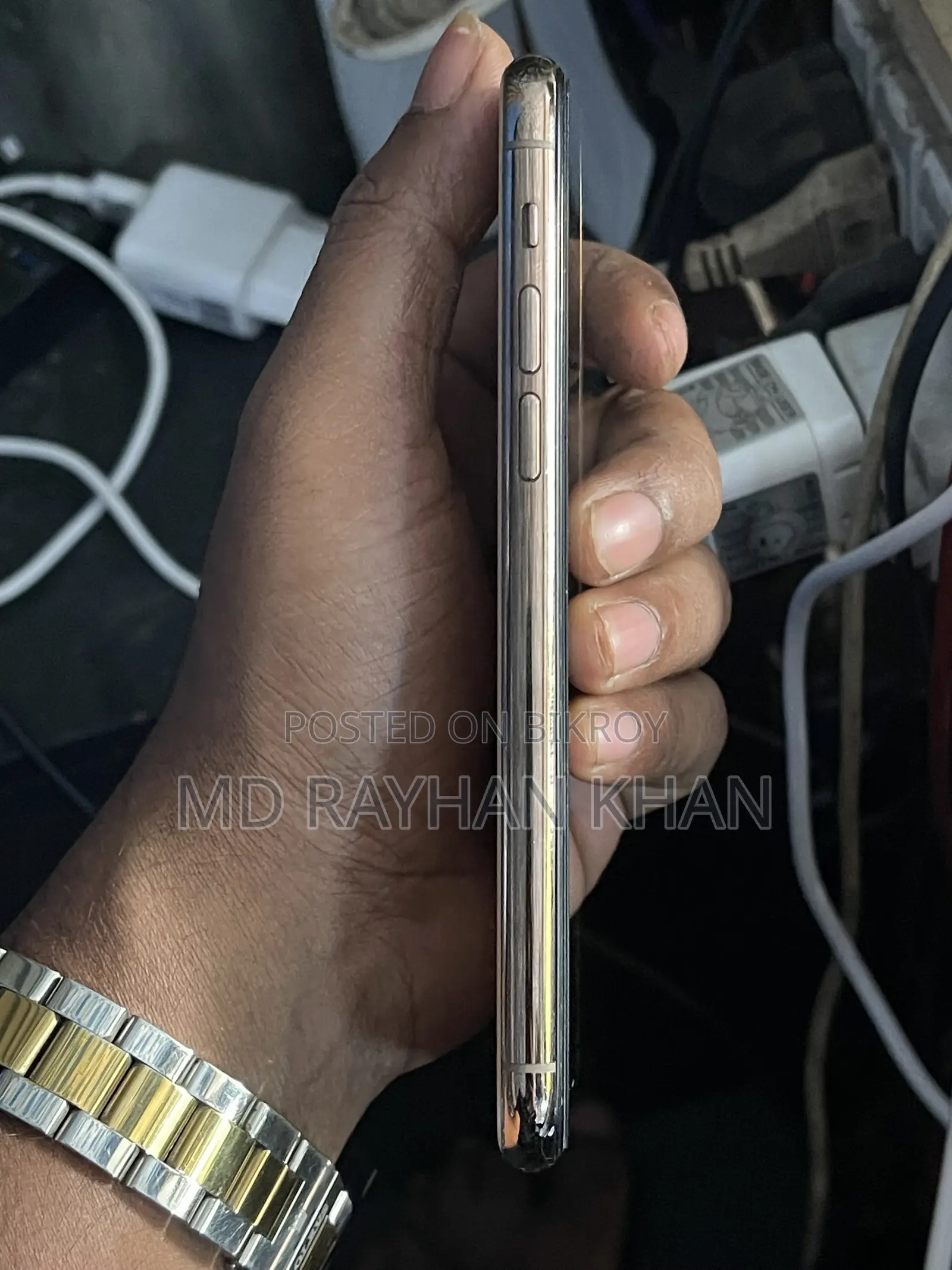 অ্যাপল আইফোন ১১ প্রো ৬৪ জিবি গোল্ড