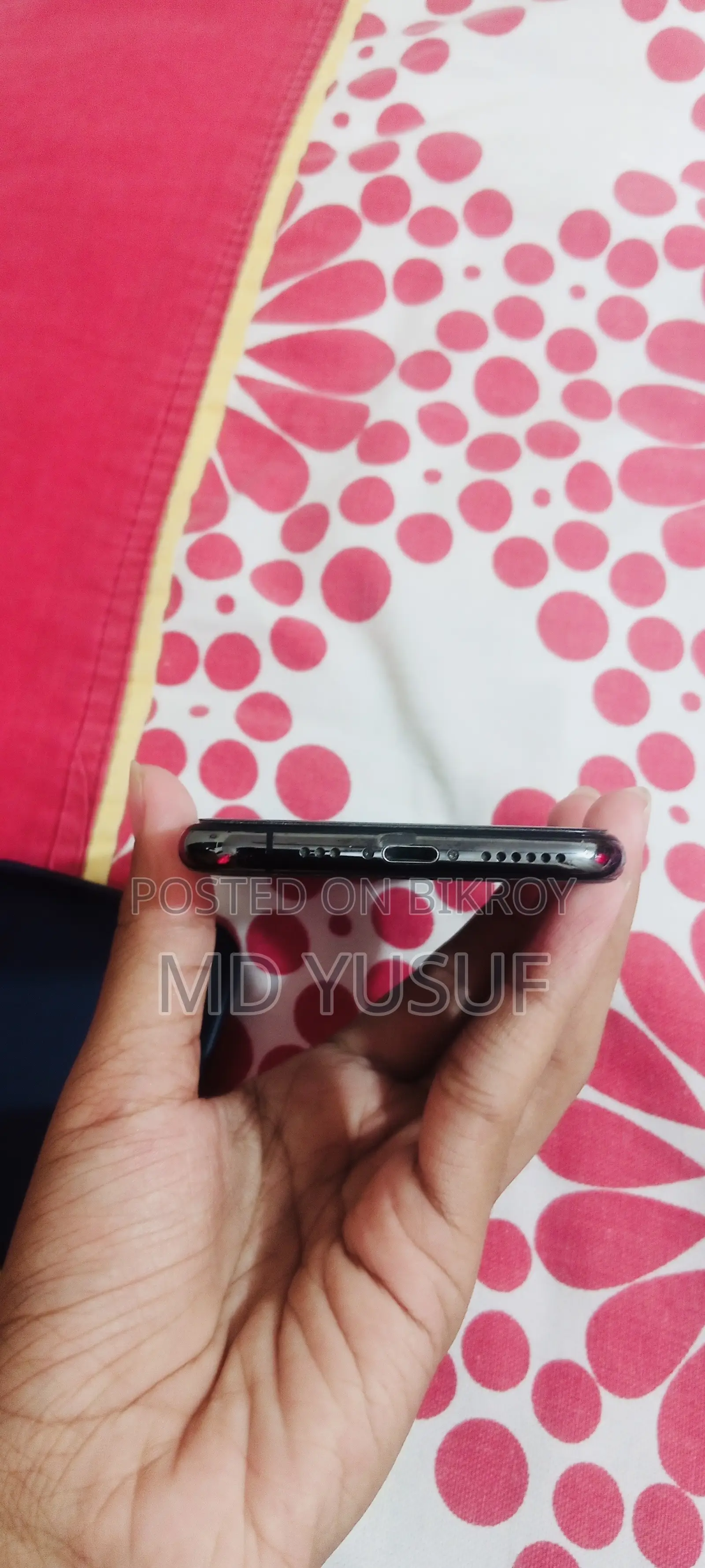 অ্যাপল আইফোন এক্সএস ২৫৬ জিবি ব্ল্যাক