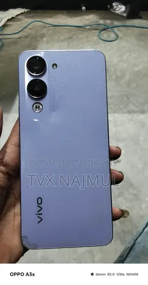 Vivo Y04 256 GB Silver