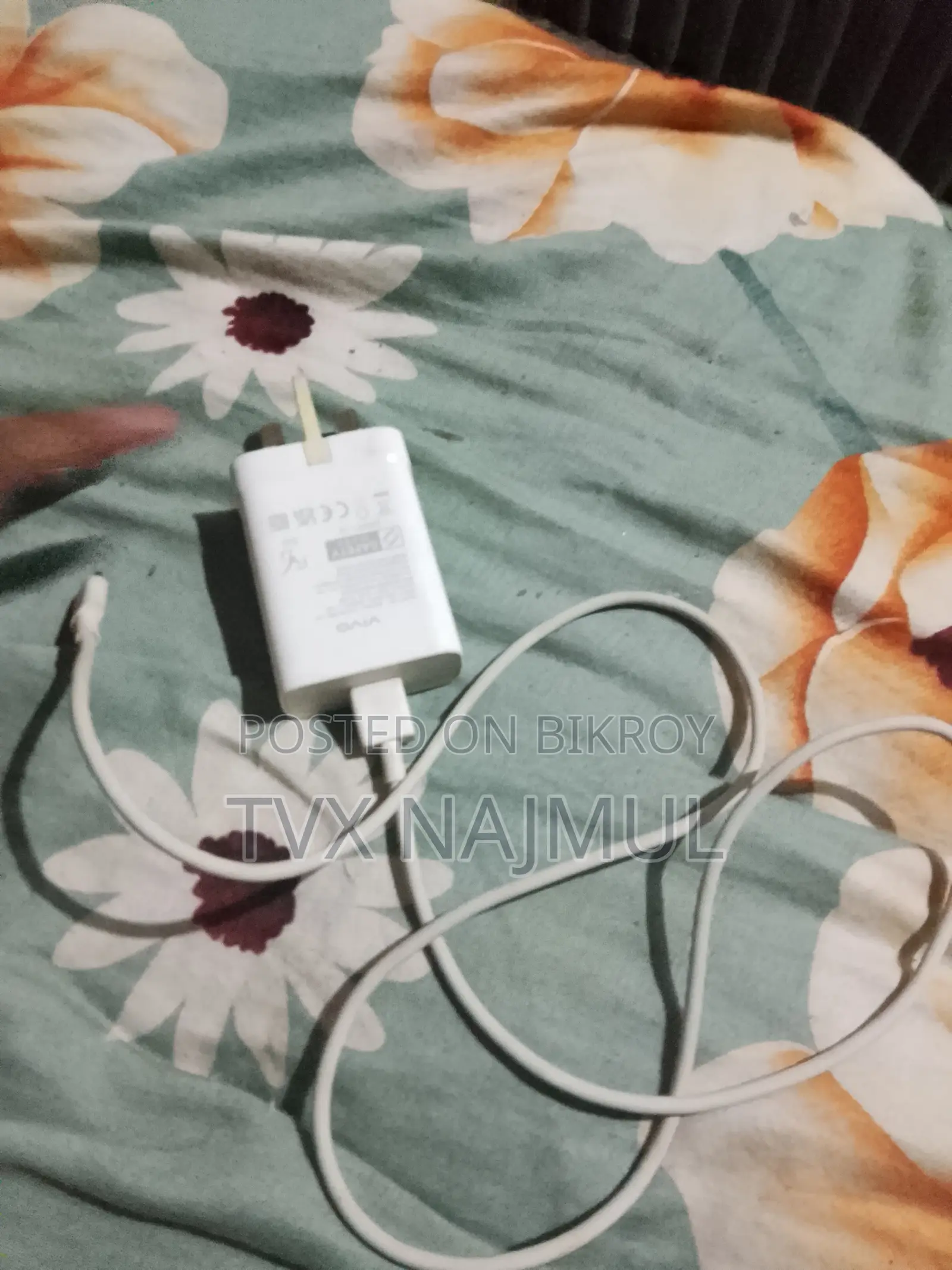 Vivo Y04 256 GB Silver