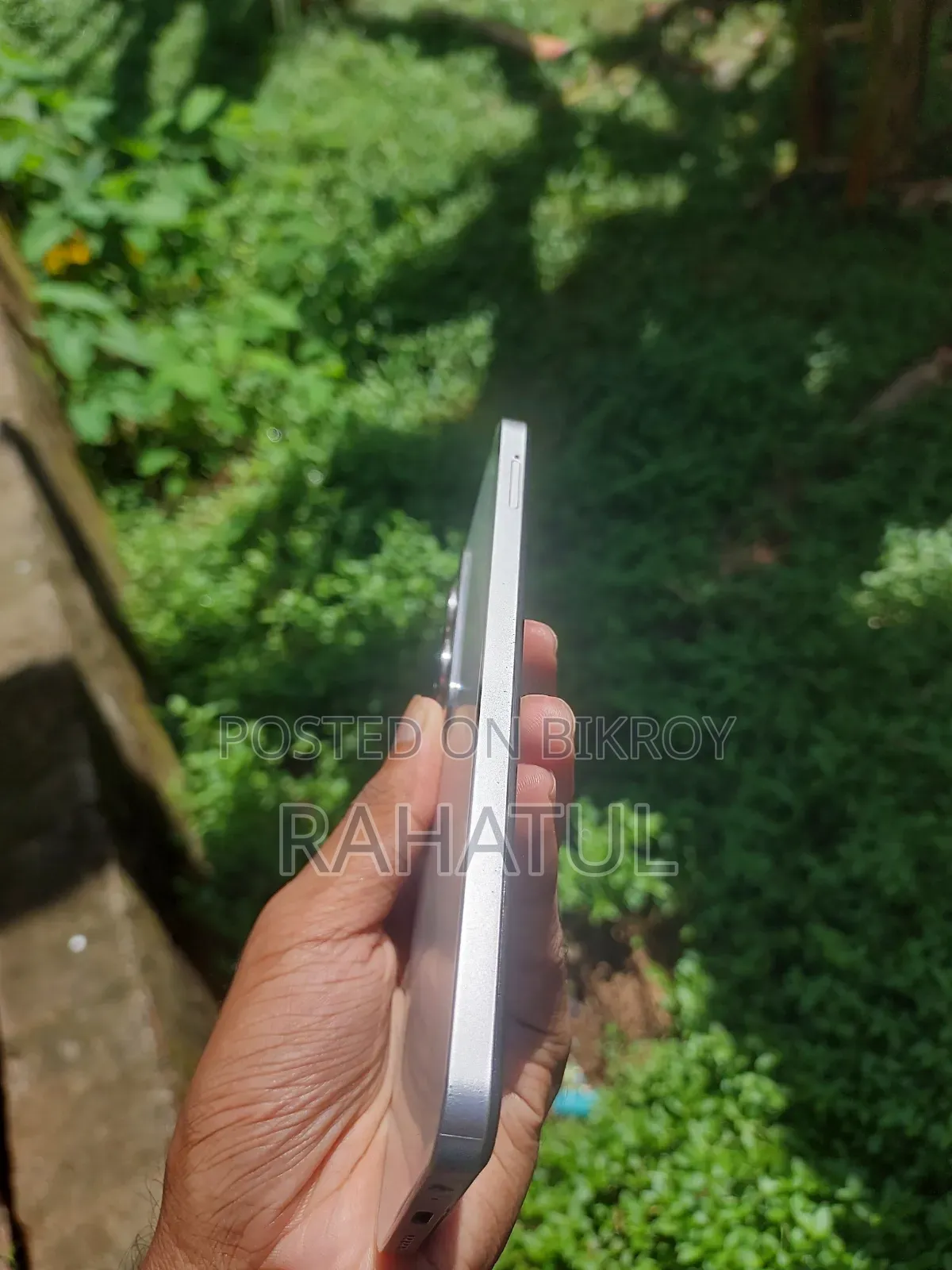 Vivo Y19s 128 GB White