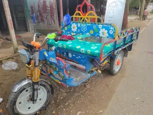 4-Battery Mishuk Three-Wheeler 2025 Blue