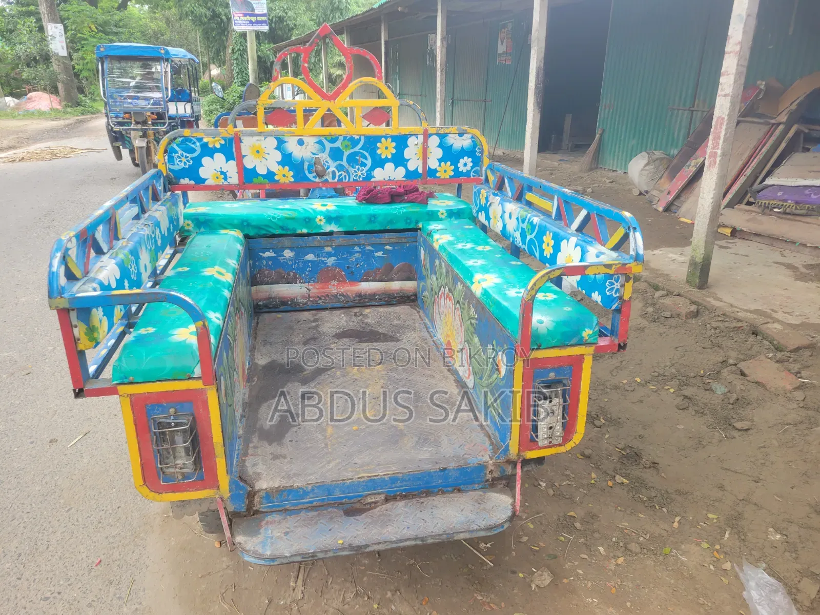 4-Battery Mishuk Three-Wheeler 2025 Blue