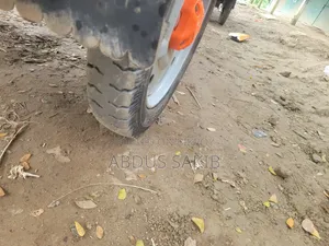4-Battery Mishuk Three-Wheeler 2025 Blue