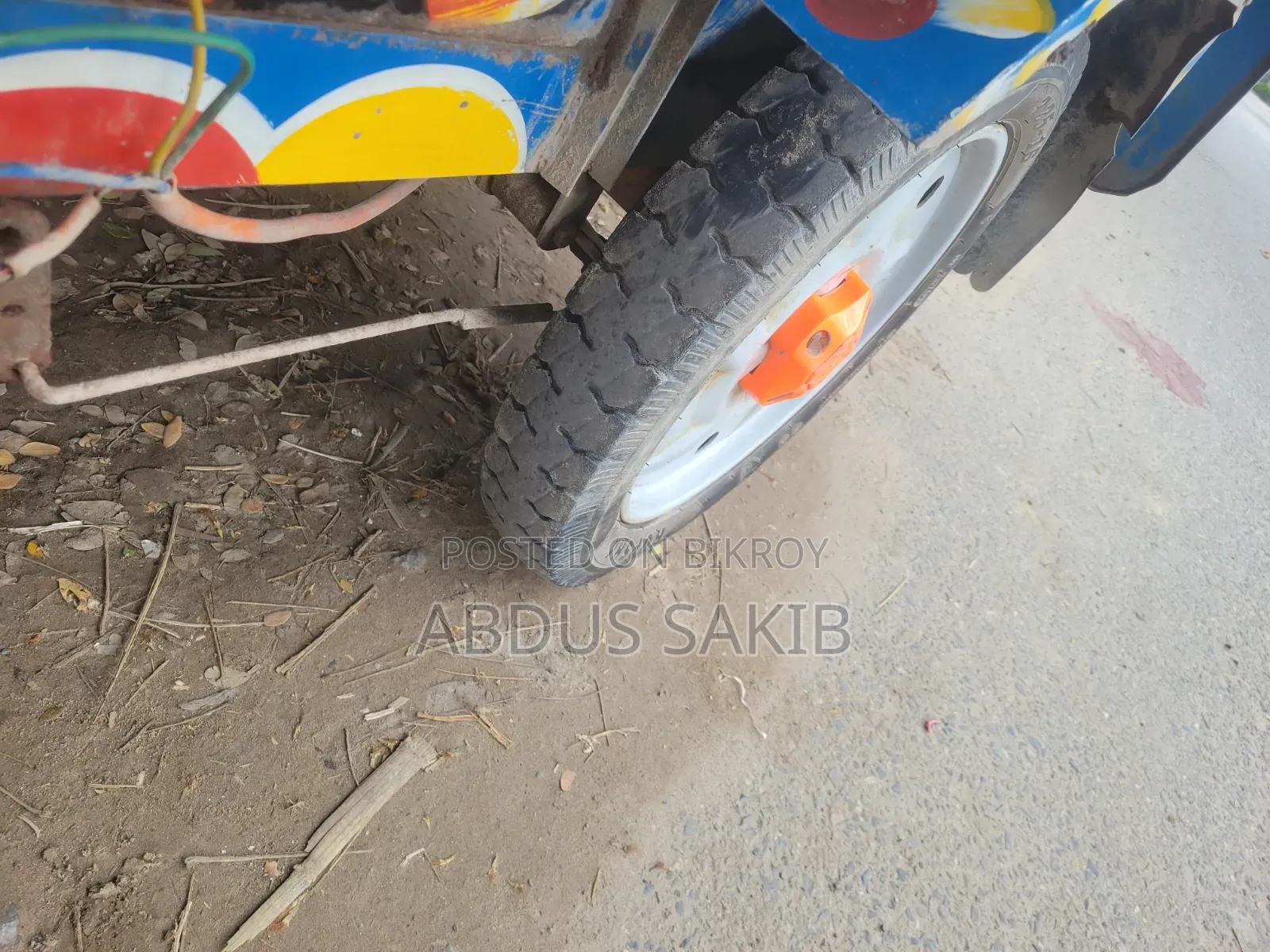 4-Battery Mishuk Three-Wheeler 2025 Blue