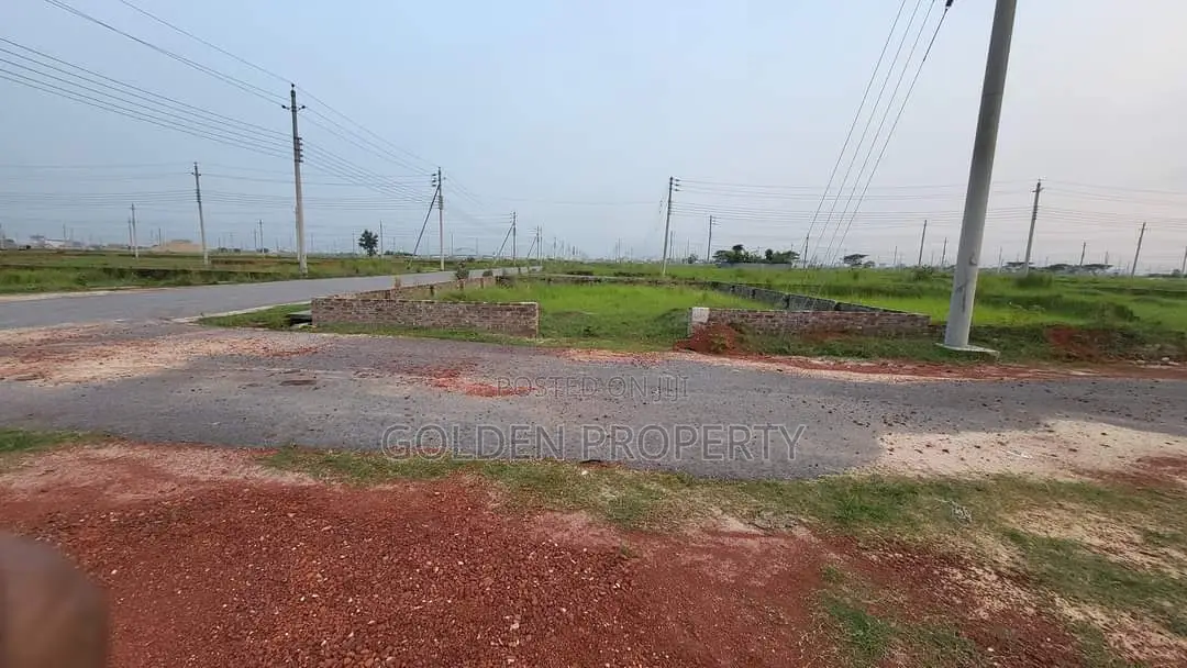 P Block 3 Katha South Facing Plot Sale Bashundhara RA