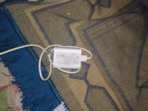 ৯০ ওয়াট ফ্রেস চার্জার