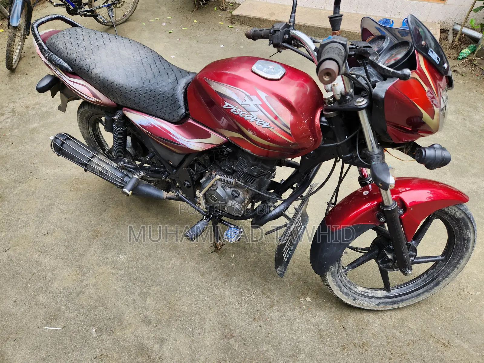 Bajaj Discover 100 2014 Red