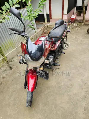 Bajaj Discover 100 2014 Red