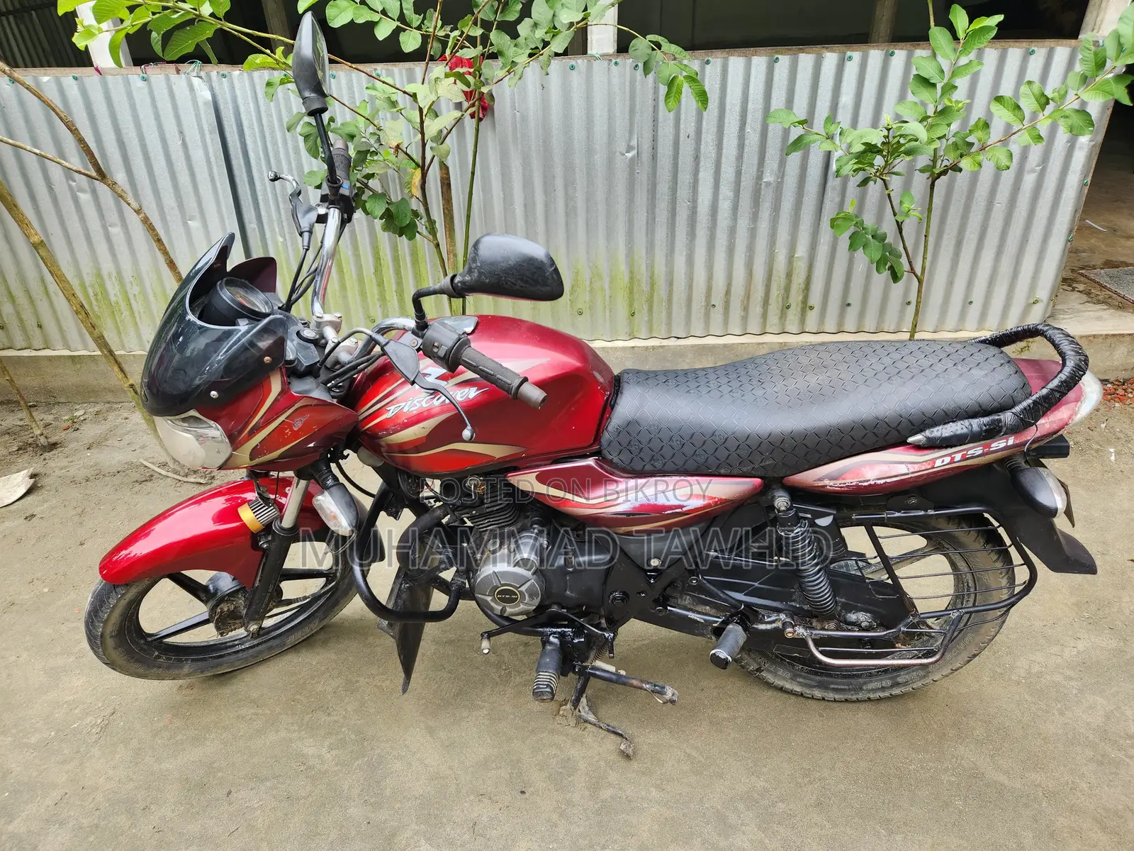 Bajaj Discover 100 2014 Red