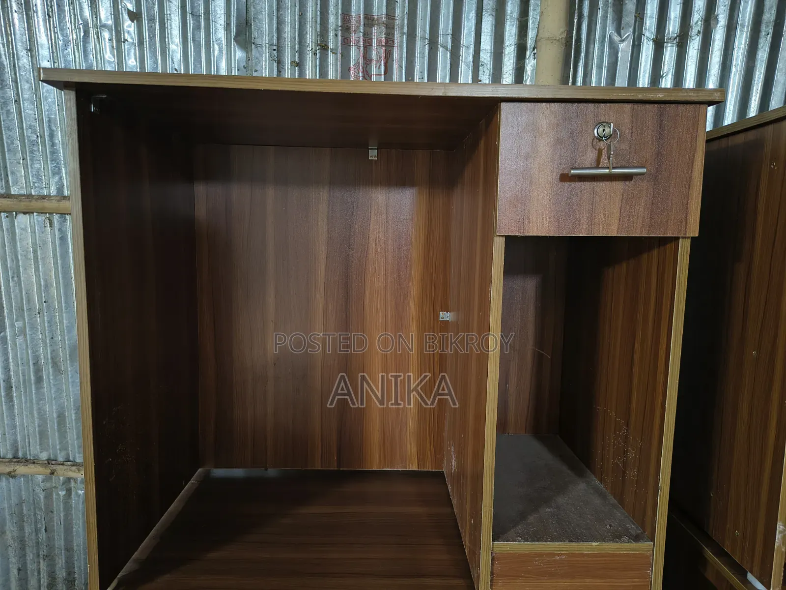 Small Office Desk