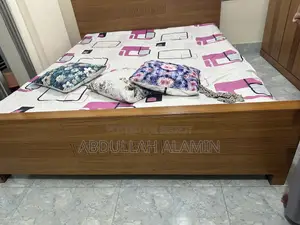খাট বিক্রি করা হবে। সম্পূর্ণ ফ্রেস নিঊ কন্ডিশন