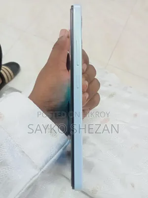 Itel P40 32 GB