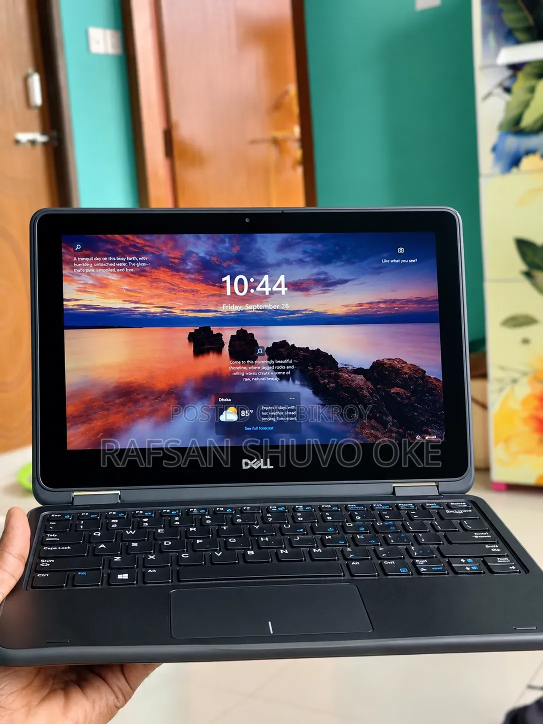 Laptop Dell Latitude 3190 2-in-1 8GB Intel Core i5 SSHD+SSD 128GB