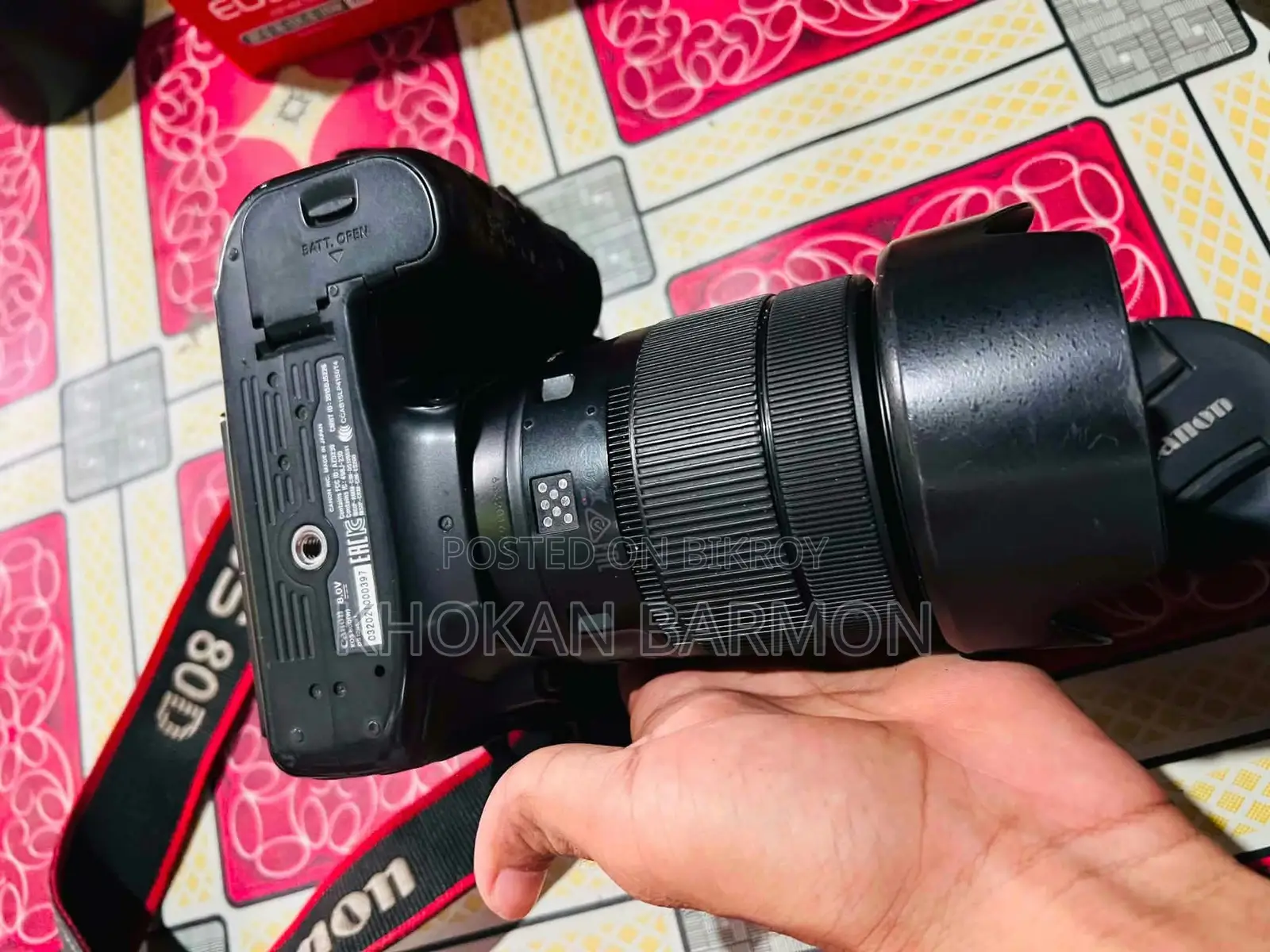 DSLR Camera