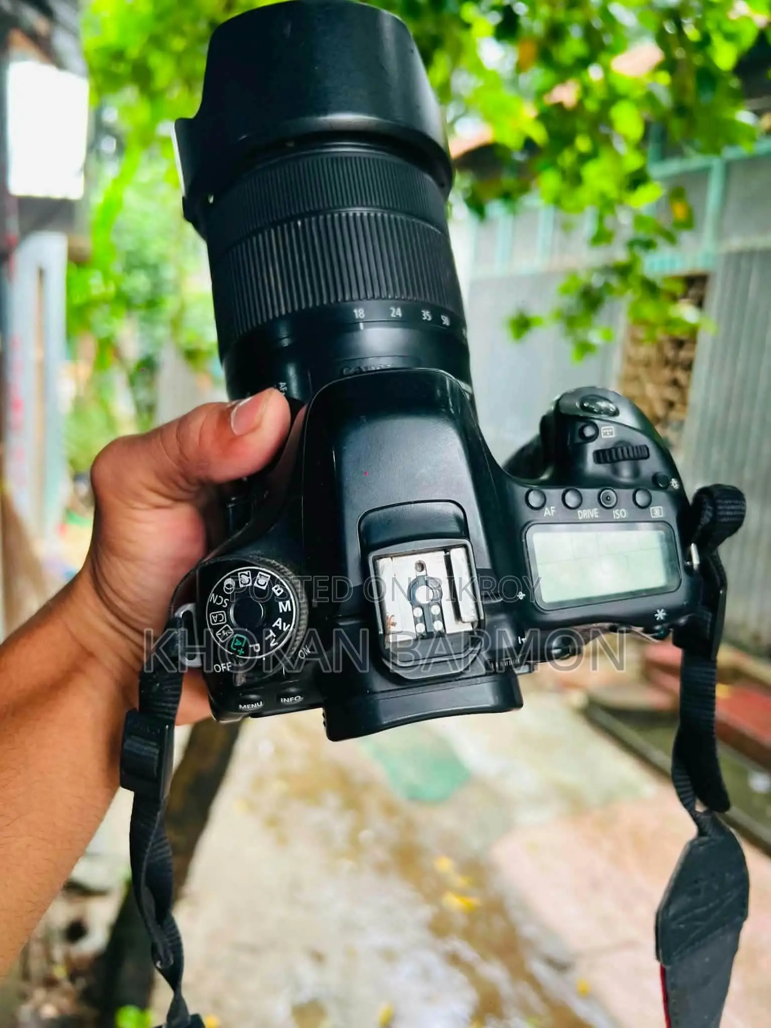 DSLR Camera