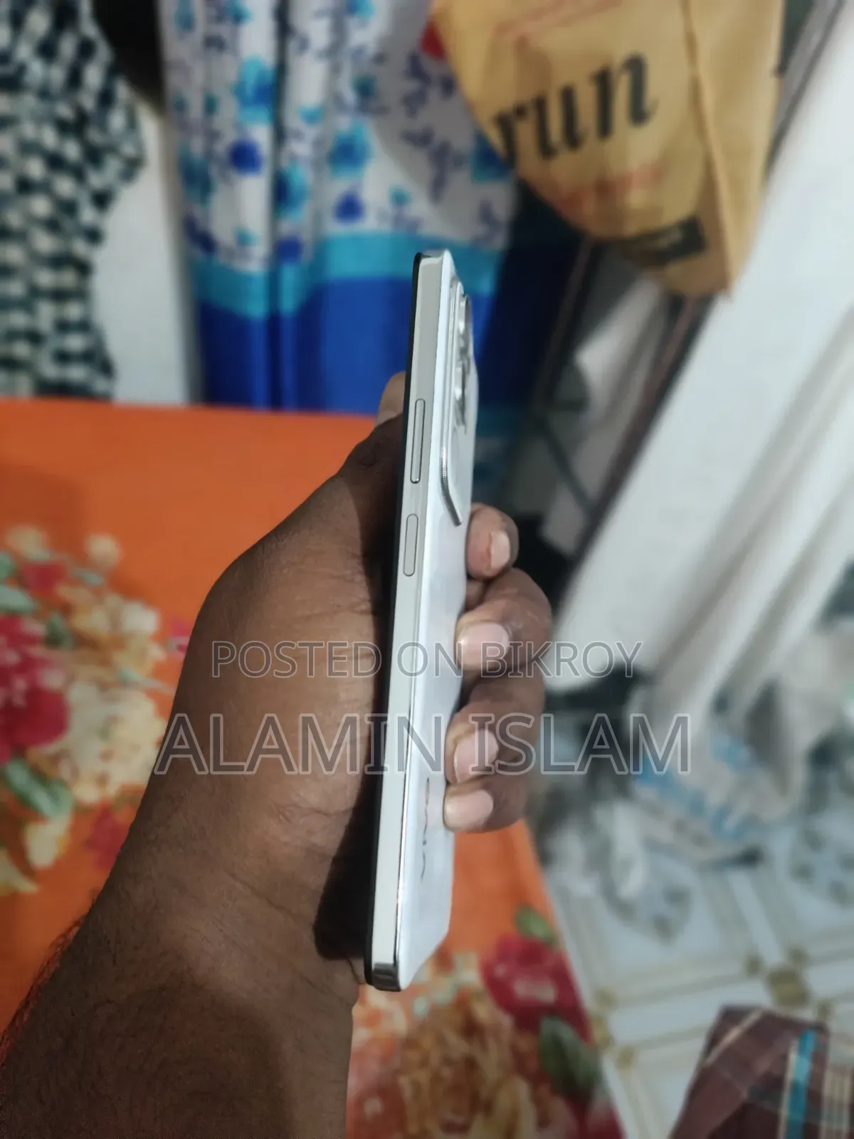 New Vivo Y29 128 GB White