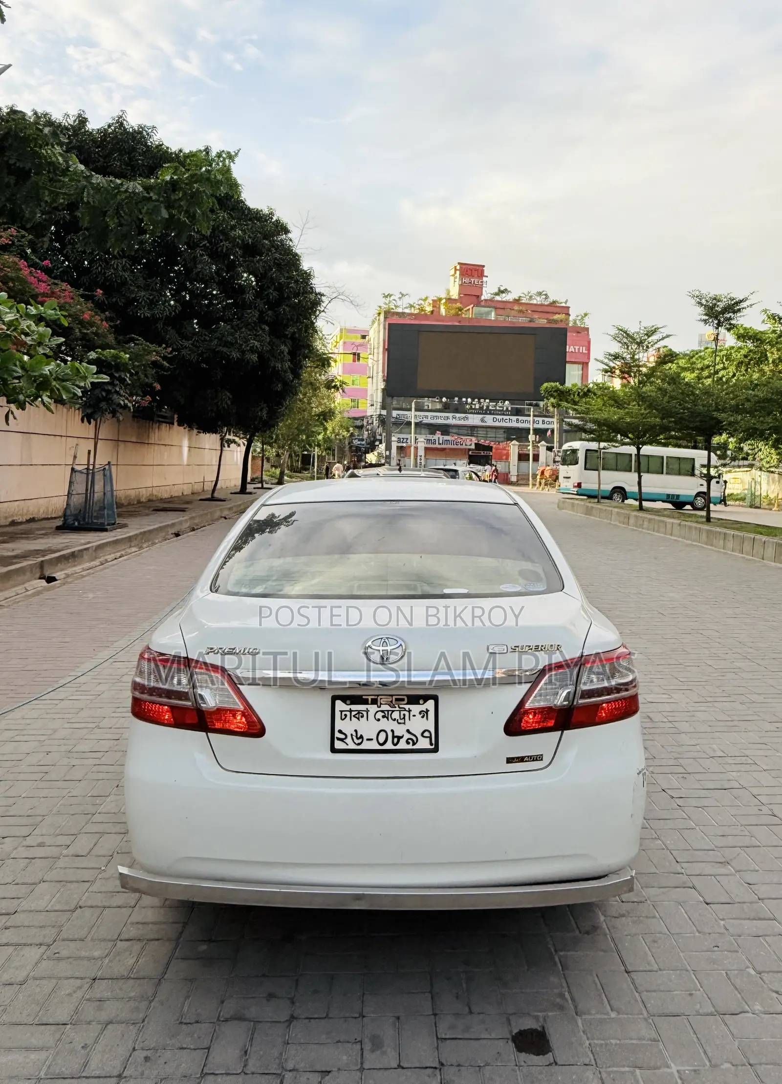 Toyota Premio 2011 Pearl