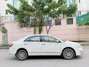 Toyota Premio 2011 Pearl