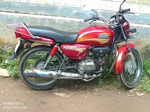 Hero Splendor Plus 2012 Red