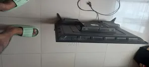 ASTON 32" Smart TV
