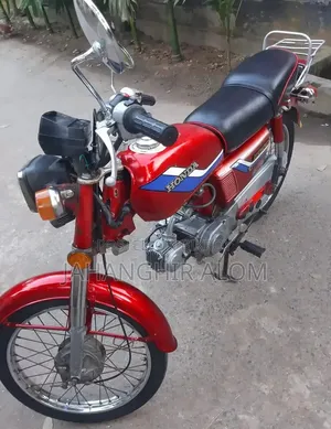 Honda 2002 Red