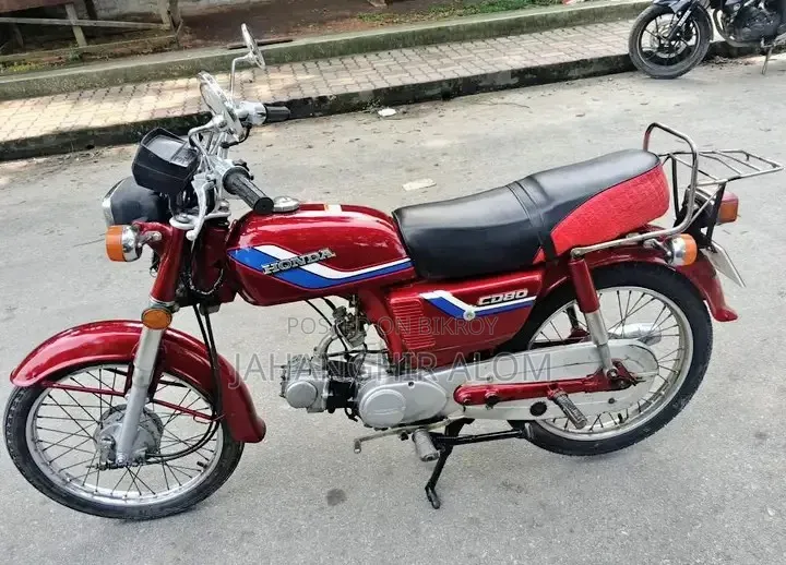 Honda 2002 Red
