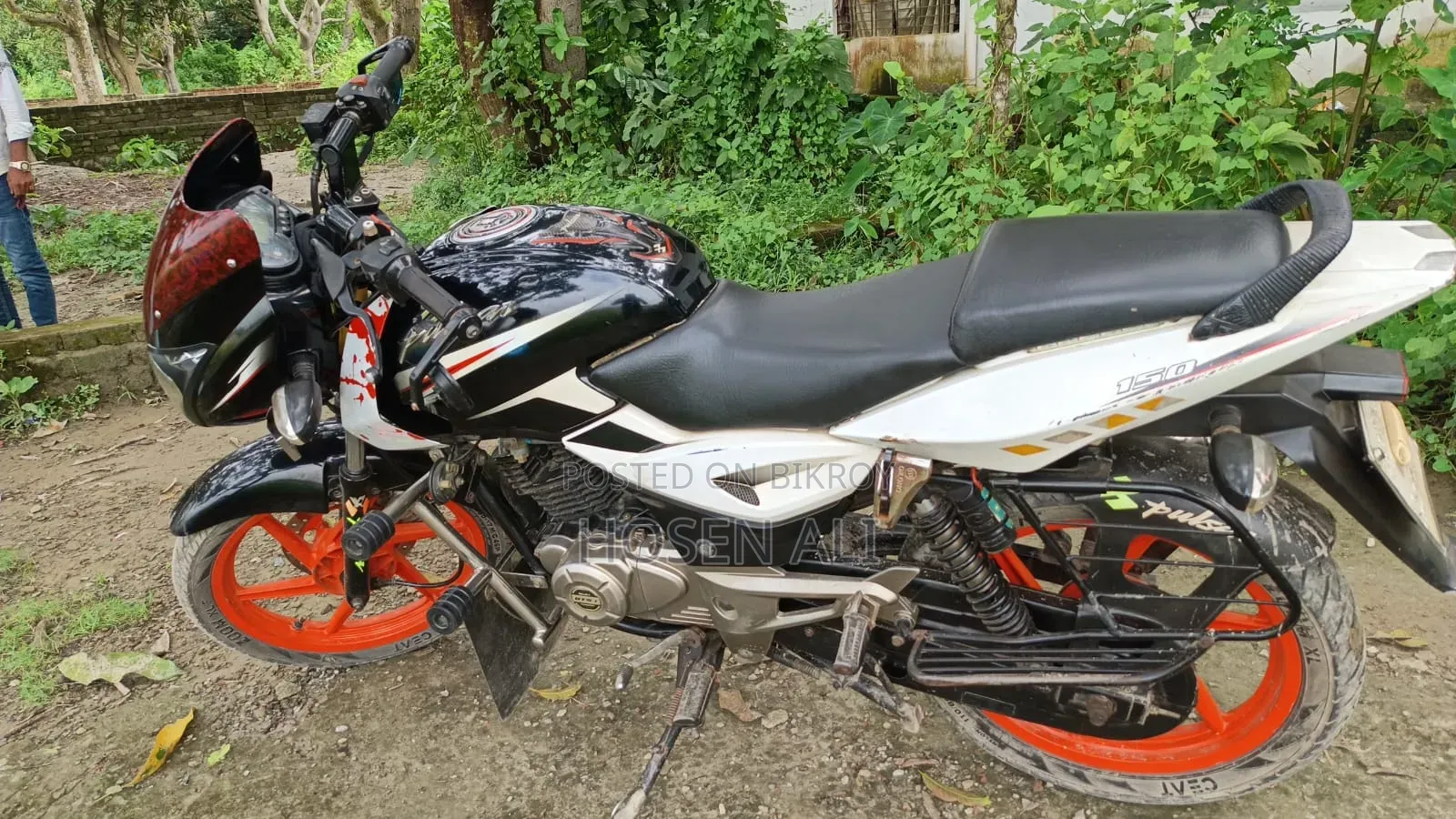 Bajaj Pulsar 150 2016 White