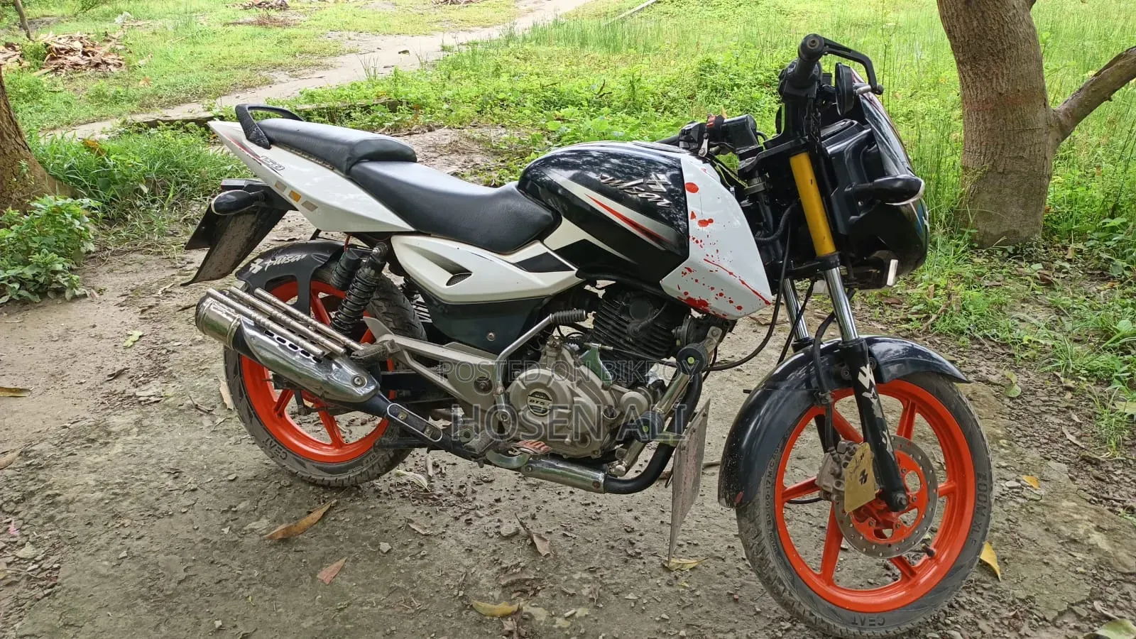 Bajaj Pulsar 150 2016 White
