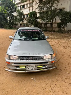 টয়োটা করোল্লা সেডান ১৯৯৪ সিলভার