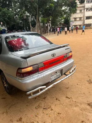 Toyota Corolla Sedan 1994 Silver