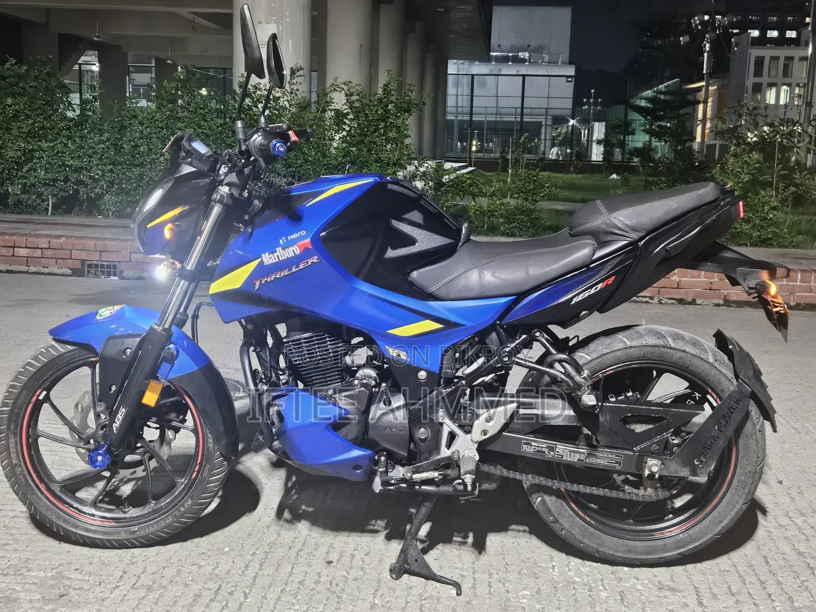 Hero Thriller 160R 2024 Blue