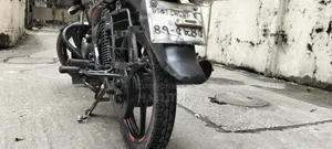 বাজাজ ডিসকভার ১২৫ ২০১৩ কালো