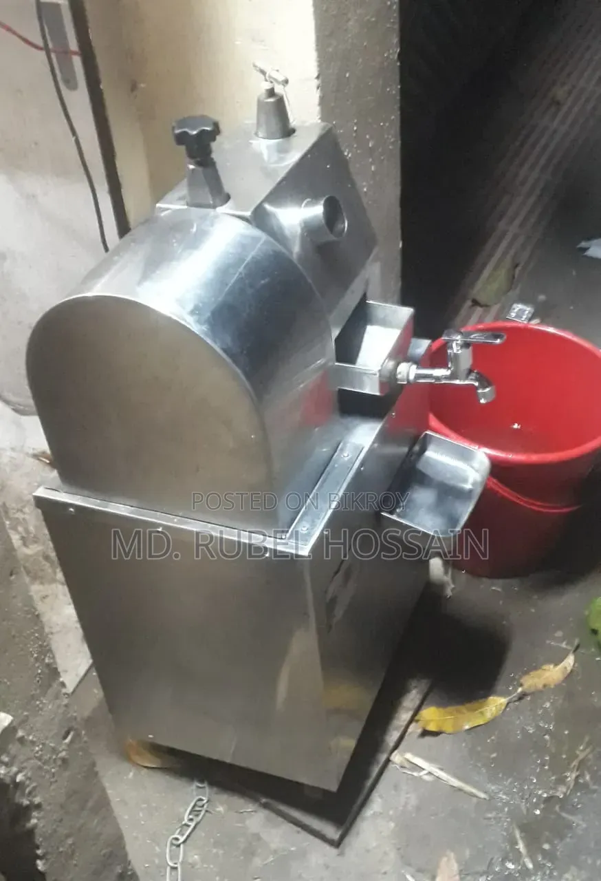 Commercial Electric Sugarcane Juice Extractor Machine