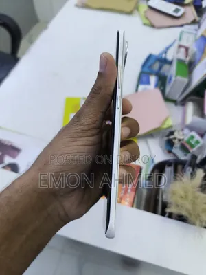 Tecno Pova Slim 5G 256 GB White