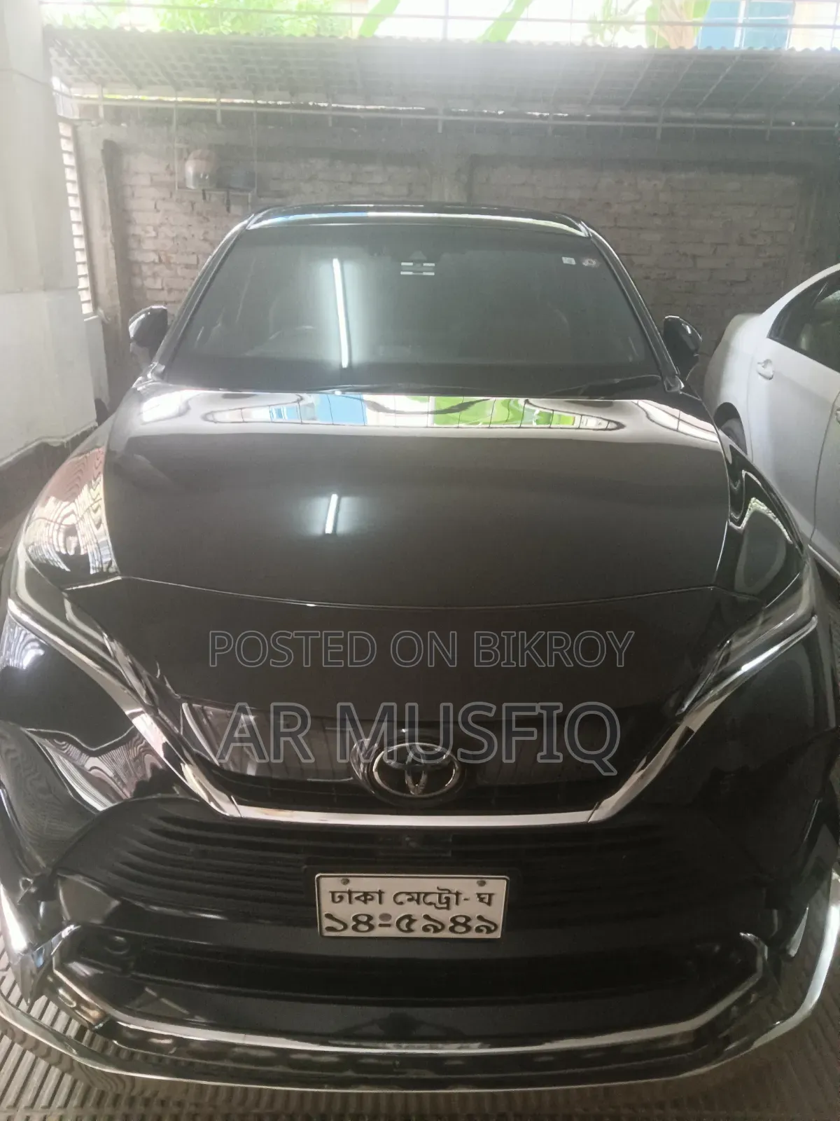 Toyota Harrier 2020 Black