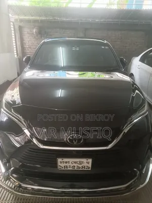 টয়োটা হ্যারিয়ার ২০২০ কালো