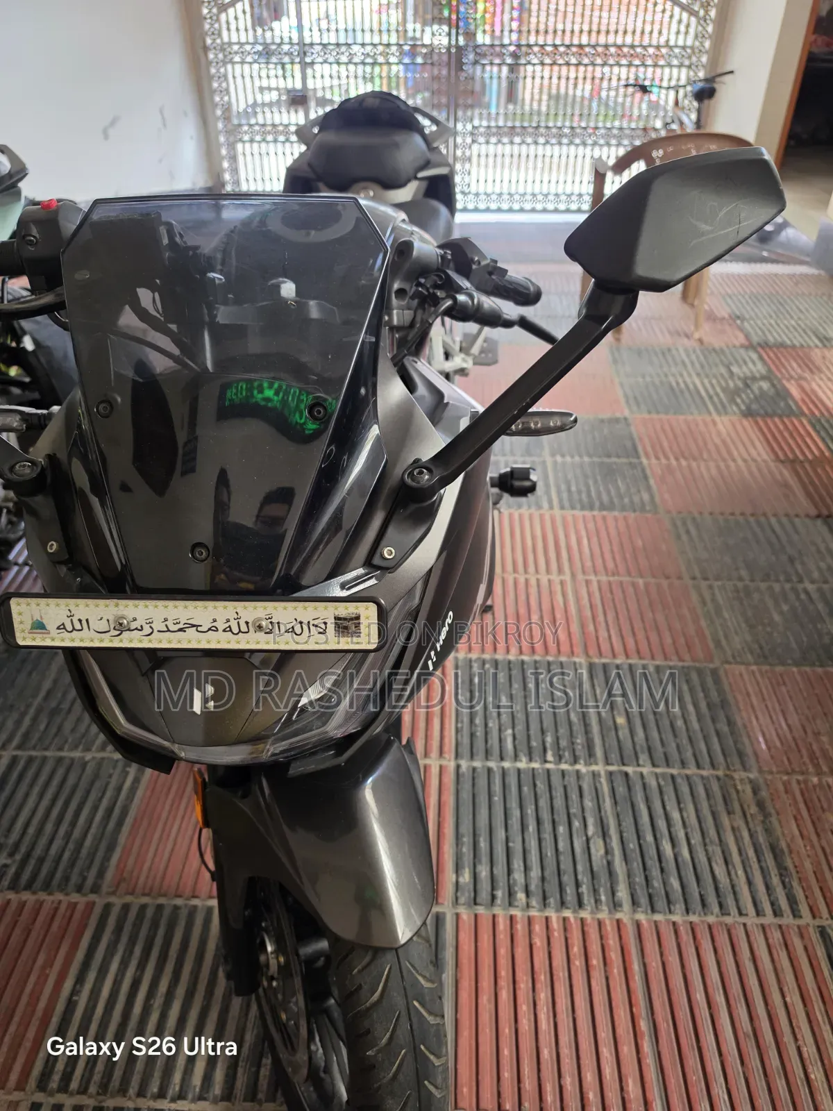 New Hero Karizma XMR 210 2024 Black