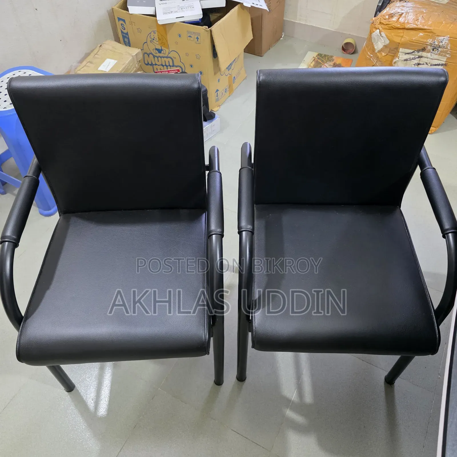 অফিস টেবিল এবং চেয়ার