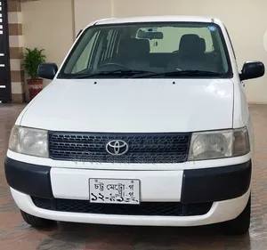 টয়োটা প্রবক্স ২০০৯ সাদা