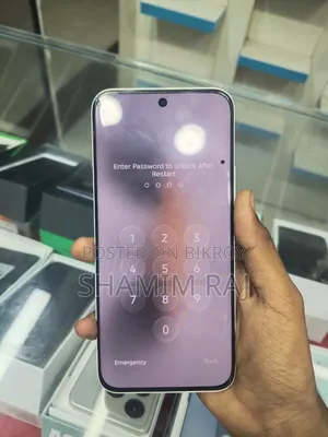টেকনো পোভা স্লিম ৫জি ২৫৬ জিবি সাদা