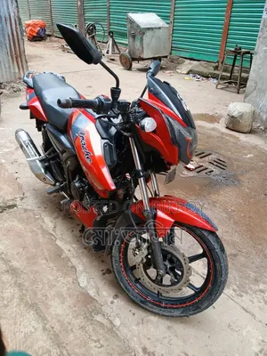 TVS Apache RTR 160 2V 2018 Red