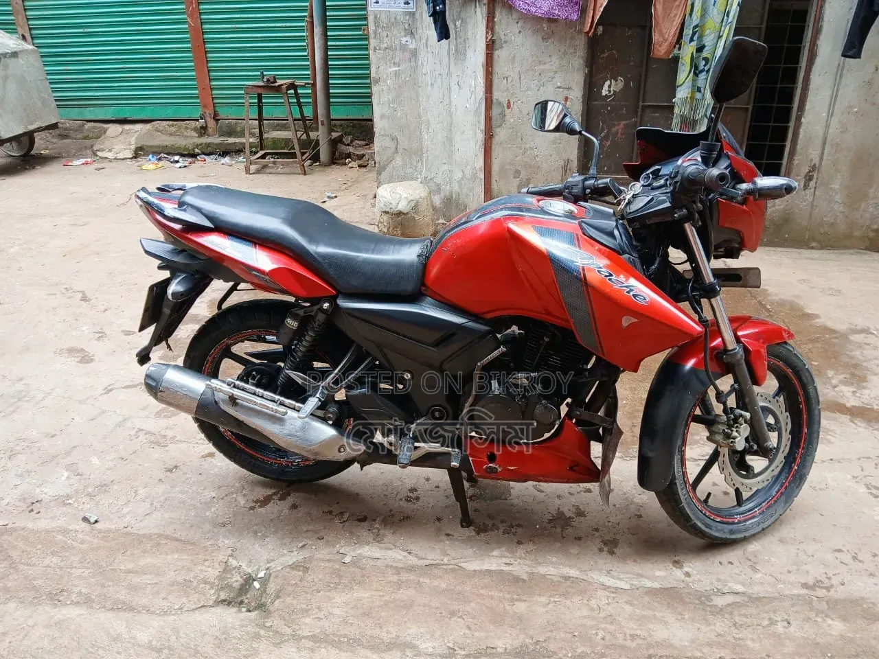 TVS Apache RTR 160 2V 2018 Red