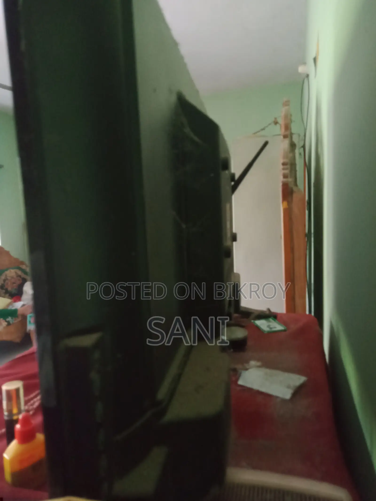 Used Inactive Smart Tav