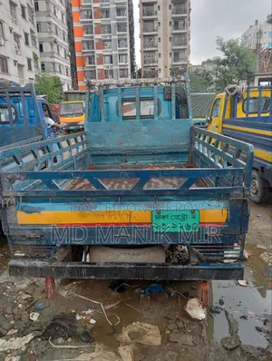 Tata Intra V10