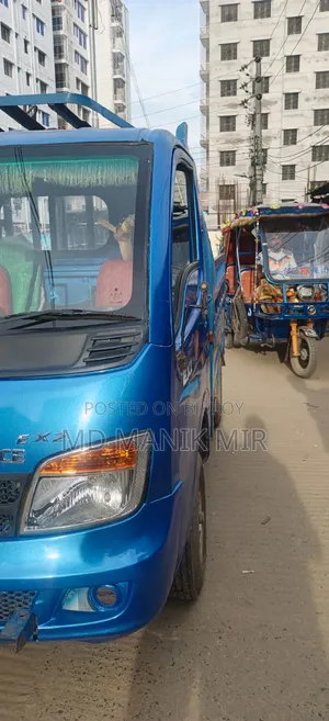 Tata Intra V10