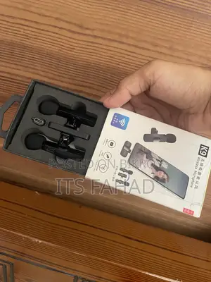 Microphone